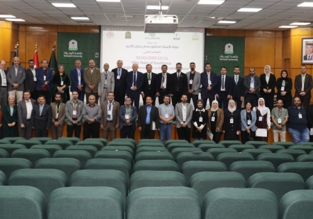 "اليرموك": "مؤتمر العلوم الدولي" يوصي بتعزيز الشراكات البحثية والأكاديمية وتشكيل فرق عمل تُعنى بقضايا استدامة الموارد والصحة العامة