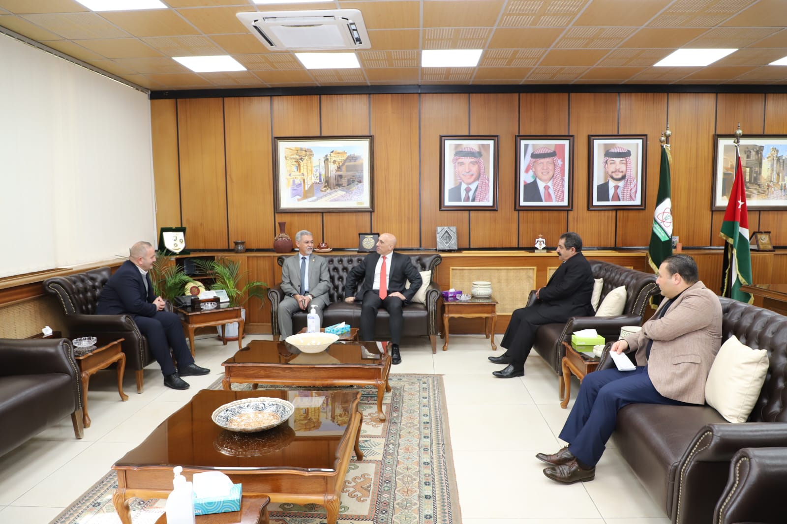 Samarahh and Abdel Salam Discuss Developing Scientific and Research Relations between Yarmouk and Beirut Arab University
