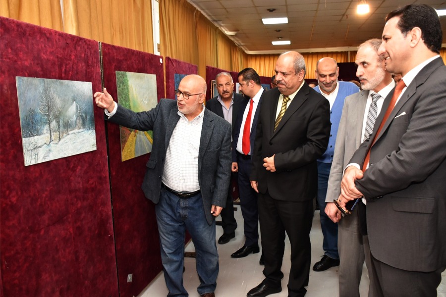 "اليرموك": عمادة شؤون الطلبة تنظم معرضا فنيا تشكيليا بعنوان "الفصول الأربعة"_ صور