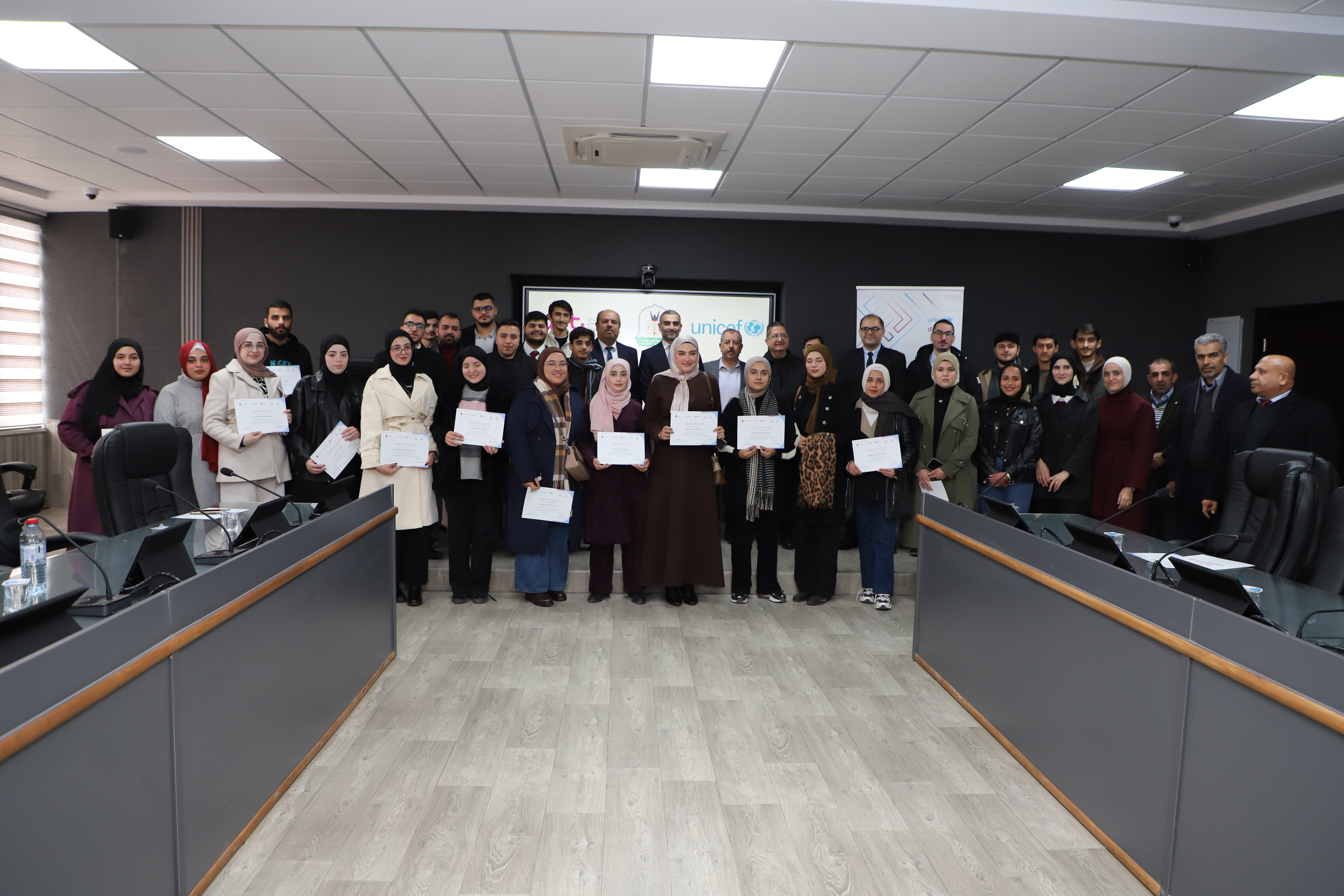 "اليرموك": اختتام برامج "دوت الأردن" التدريبية في البرمجة بلغة بايثون وتطوير "الويب" المتكامل