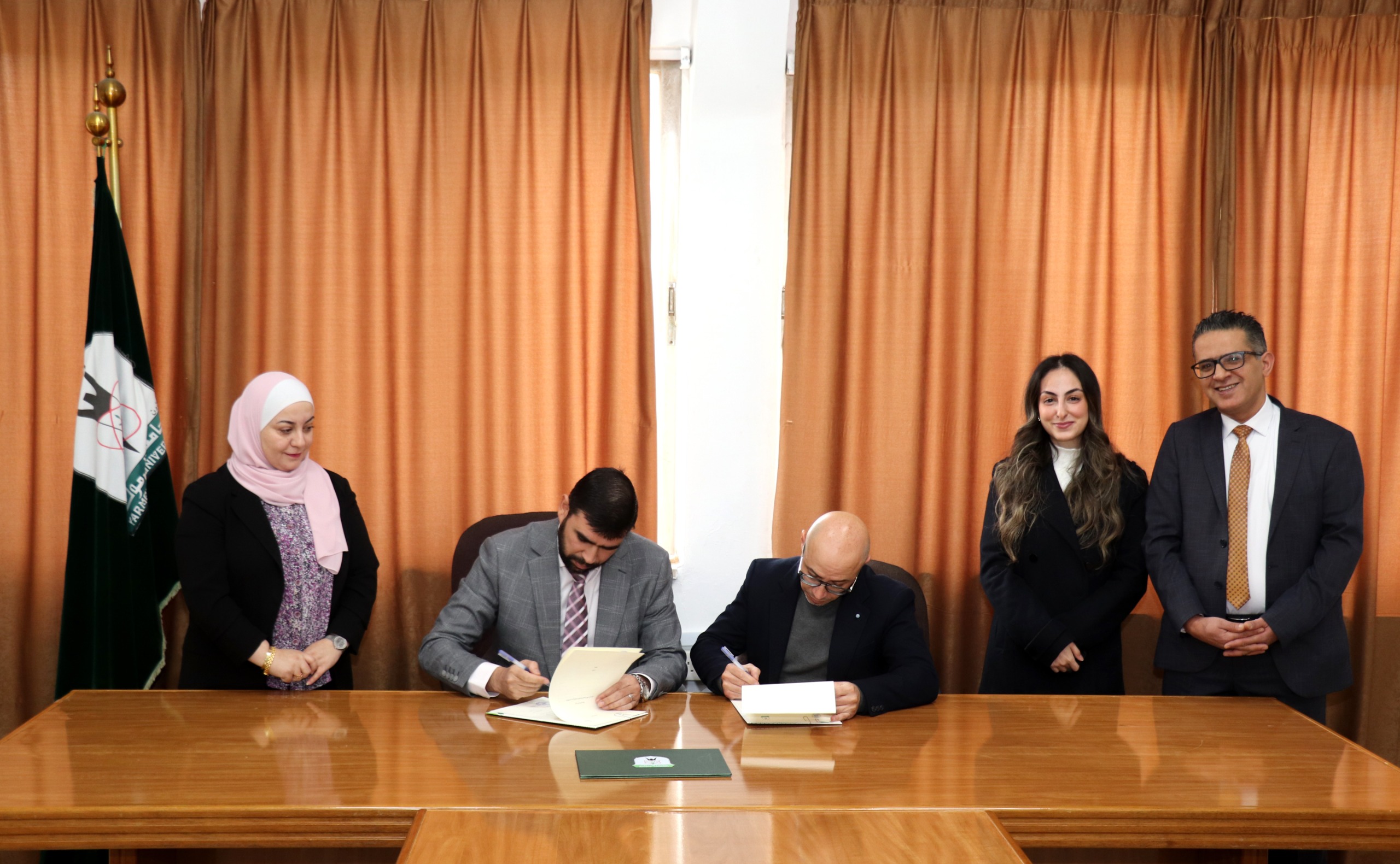 "اليرموك" و"البيضاوي الدولية" توقعان مذكرة تفاهم للتعاون في مجال التدريب الميداني لطلبة "اللغة الإنجليزية التطبيقي"