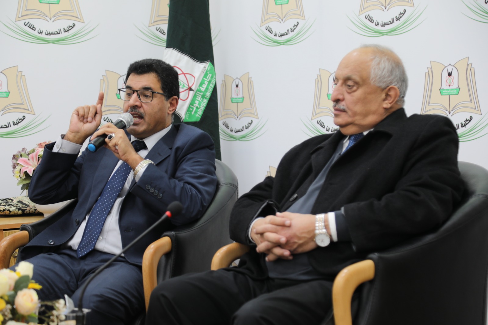 مكتبة الحسين بن طلال وكلية العلوم تنظمان محاضرة علمية حول المسائل المفتوحة في الرياضيات وتأثيرها