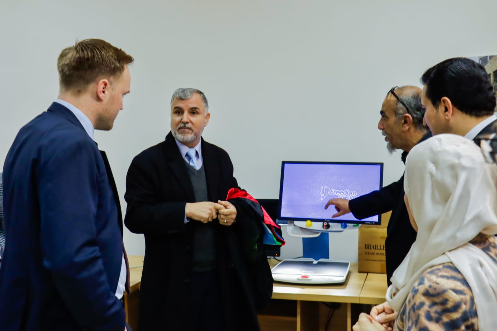 6abbfc51 8c28 47db 9569 49f9d2369b28