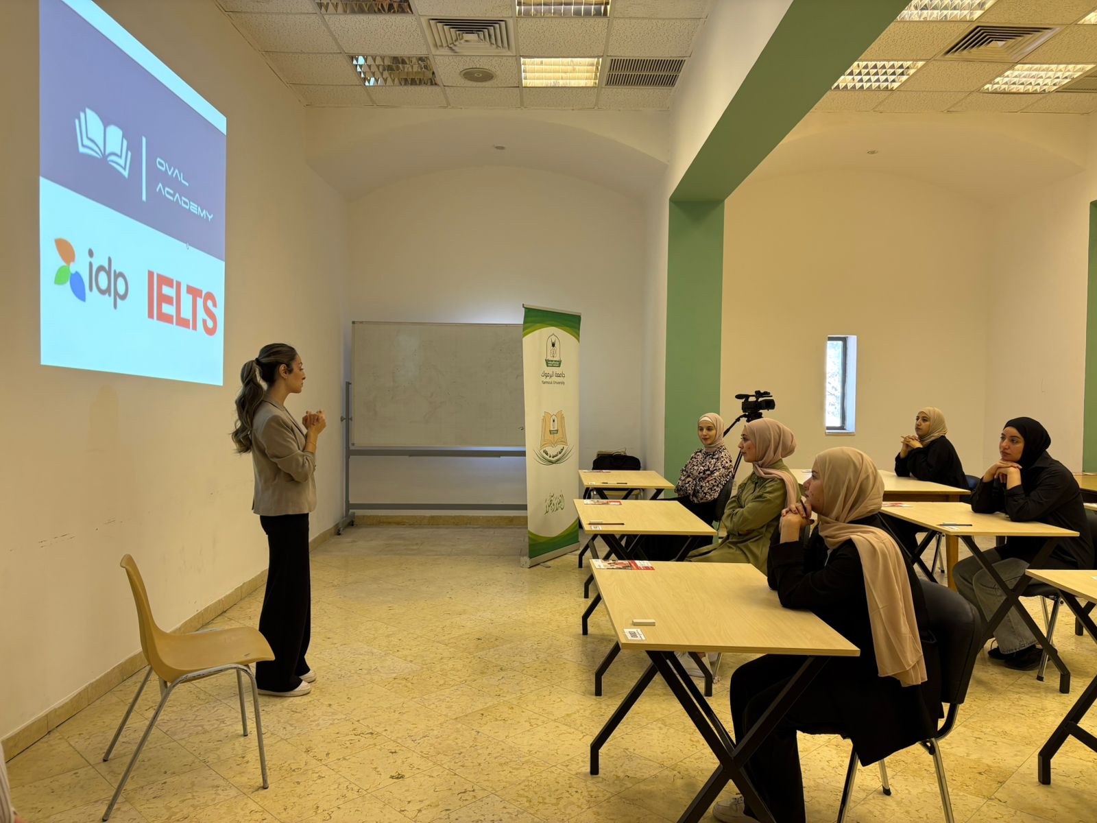 "آداب اليرموك" تعقد المرحلة الثانية للامتحانات التجريبية للغة الإنجليزية IELTS