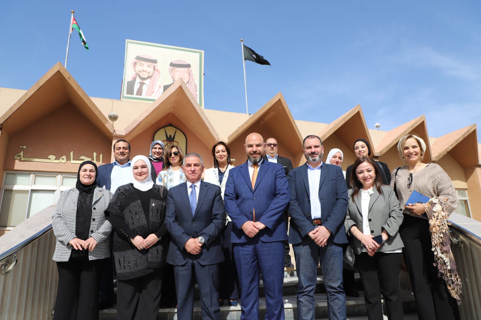 "اليرموك" وجمعية نادي خريجي الكلية العلمية الإسلامية تبحثان التعاون في تنفيذ مبادرة "ساعة تصنع الفرق"