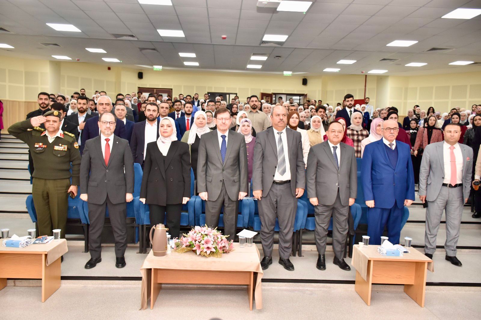 "طب اليرموك" تنظم يومها العلمي الثالث بعنوان "الطبيب الباحث من أروقة البحث إلى أروقة التأثير"- صور