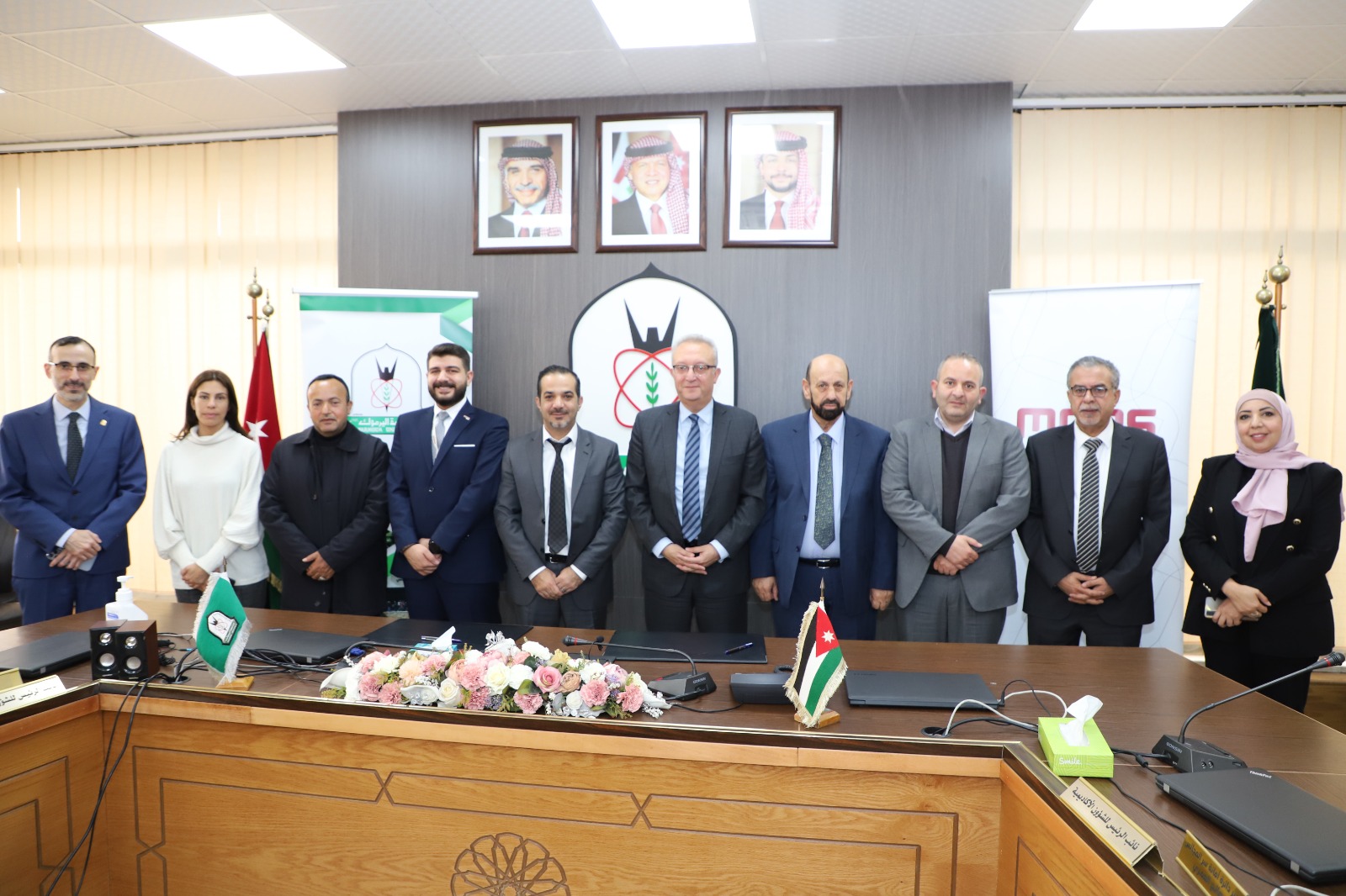 "اليرموك" توقع اتفاقية "تزويد خدمة الدفع الإلكتروني" بهدف تحسين جودة خدمات تكنولوجيا المعلومات