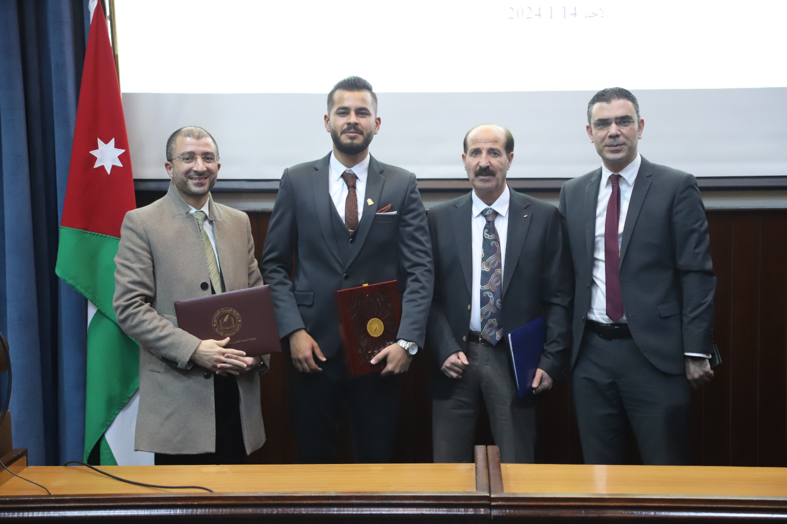 "اليرموك" تحقق المركز الثاني بجائزة البحث العلمي لطلبة الجامعات الأردنية   