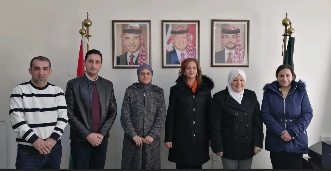 "اليرموك":  برنامج تدريبي لموظفي"مركز اللاجئين" حول التطوير الإدراي