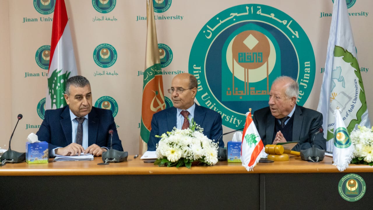عميد آداب اليرموك يترأس اجتماع اللّجنة التنفيذيّة للجمعيّة العلميّة لكلّيّات الآداب العربية