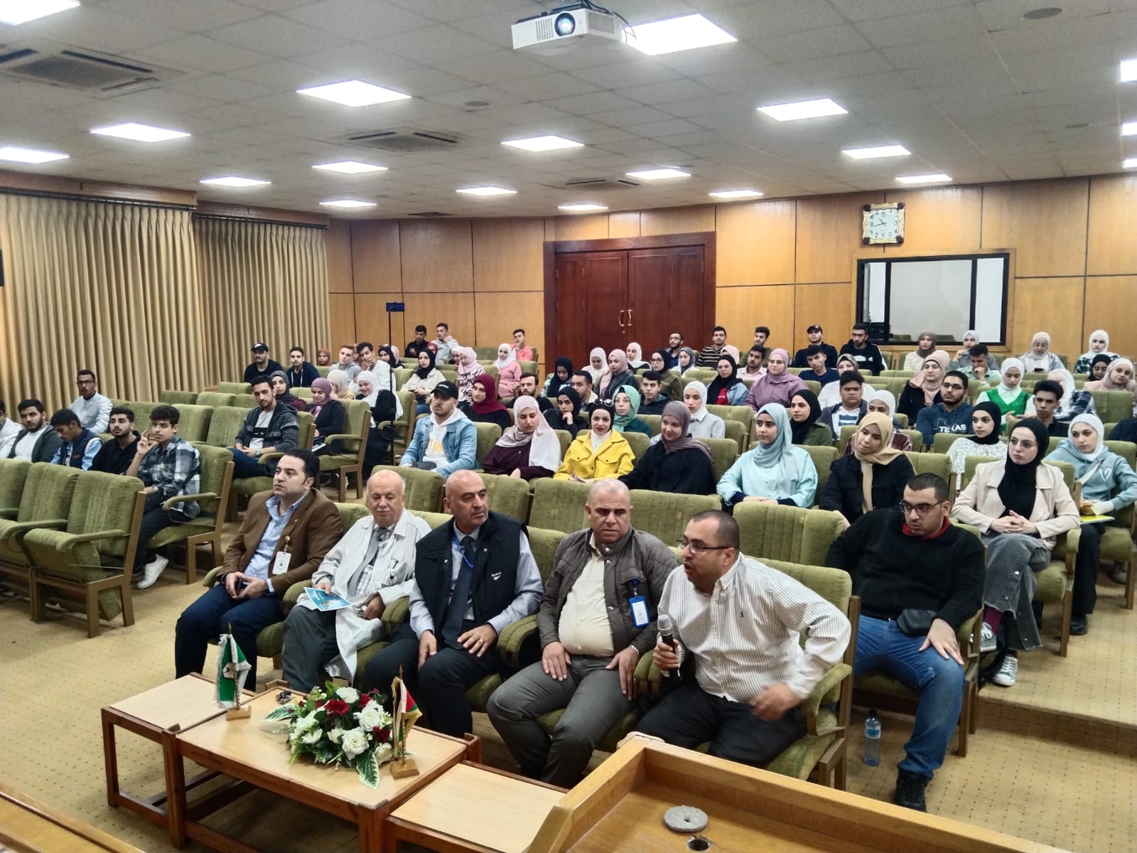 كلية العلوم تنظم ورشة توعوية بمناسبة يوم الغذاء العالمي