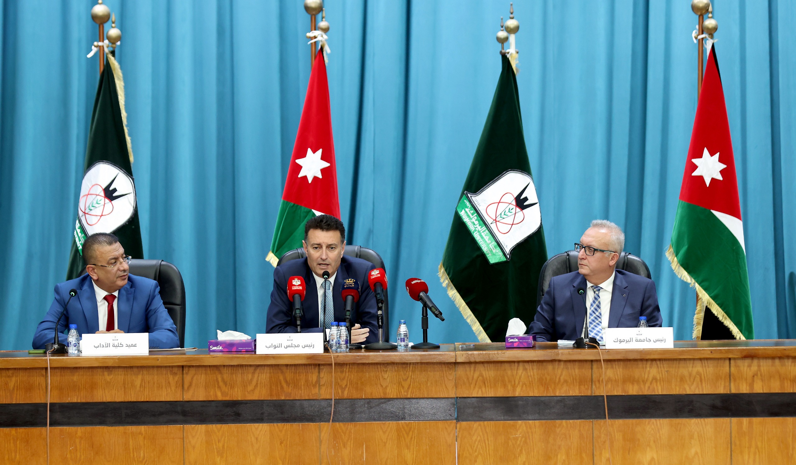 الصفدي من "اليرموك": الملك يتحدث بصوت الحق والثبات دفاعا عن الأشقاء الفلسطينيين ووقف العدوان على غزة