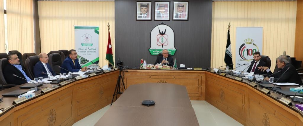 مجلس كرسي سمير الرفاعي للدراسات الأردنية يعقد اجتماعه السنوي