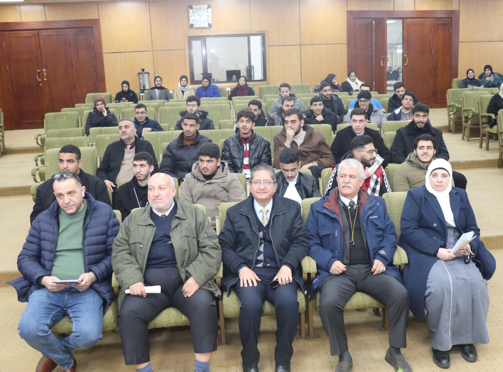 "تكنولوجيا المعلومات" تنظم ورشة عمل حول "تصميم تجربة المستخدم"