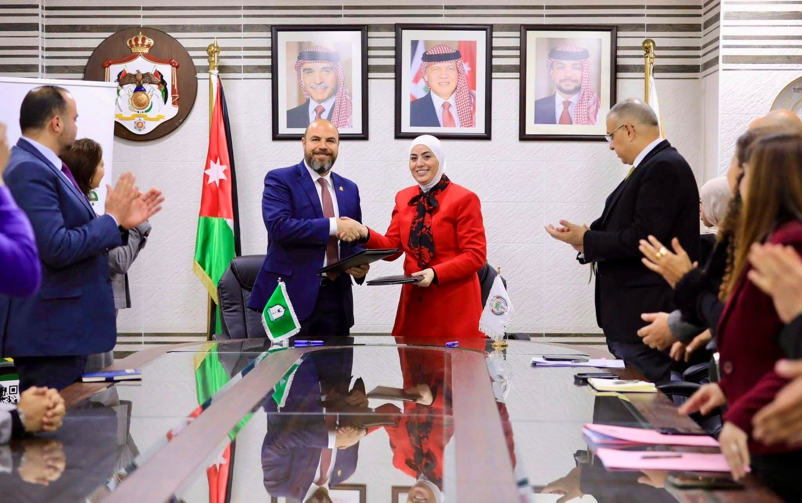 جامعة اليرموك ووزارة التنمية الاجتماعية توقّعان مذكرة تفاهم لتعزيز التعاون في المجالات الاجتماعية