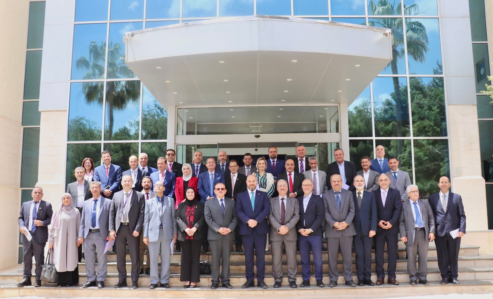 “عمداء اليرموك” و”الجمعية العلمية الملكية” تبحثان توسيع الشراكة البحثية والتقنية لخدمة أولويات التنمية الوطنية